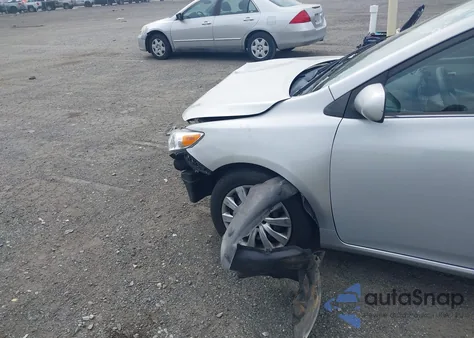 2013 Toyota Corolla Le из США, поврежденный, VIN 2T1BU4EE7DC094947